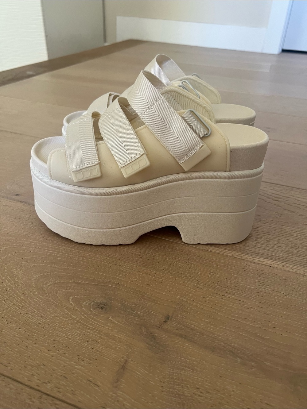 Women's Platform Slide Sandals - Stylish Chunky Sole